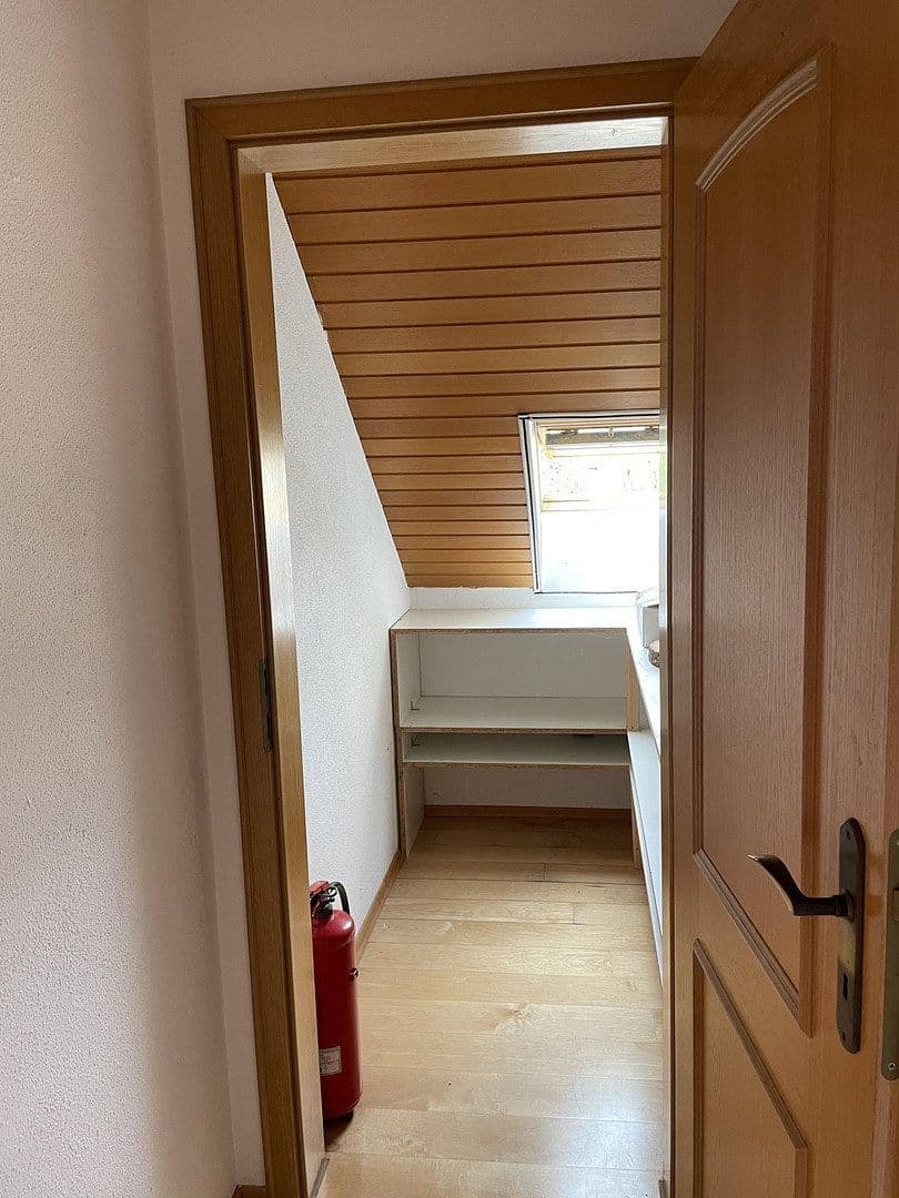 Prenájom bytu 3-izbový 80 m², Haag, Bavorsko Prenájom bytu 3-izbový 80 m², Haag, Bavorsko