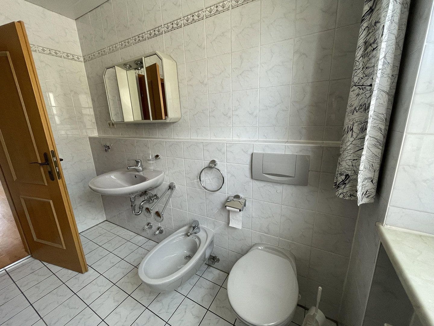 Prenájom bytu 3-izbový 80 m², Haag, Bavorsko Prenájom bytu 3-izbový 80 m², Haag, Bavorsko