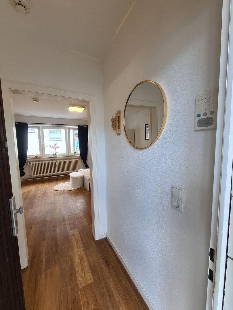 Prenájom bytu 1-izbový 27 m², Köln, Severné Porýnie - Westfálsko Prenájom bytu 1-izbový 27 m², Köln, Severné Porýnie - Westfálsko