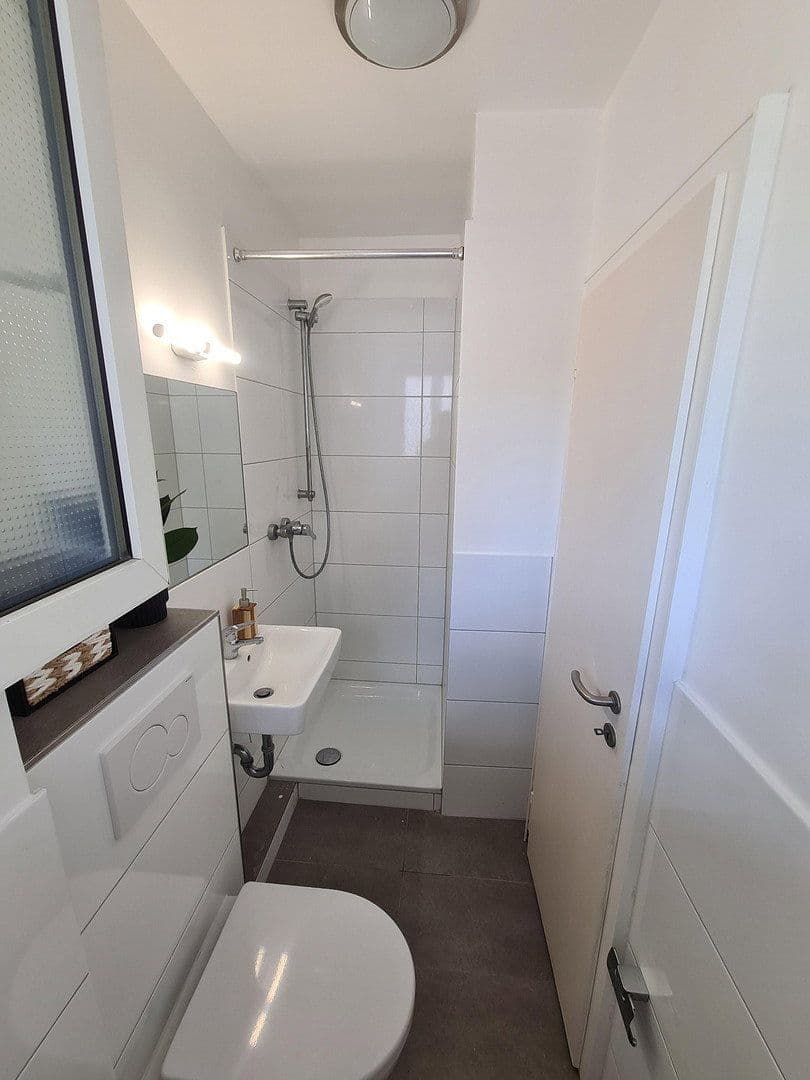Prenájom bytu 1-izbový 27 m², Köln, Severné Porýnie - Westfálsko Prenájom bytu 1-izbový 27 m², Köln, Severné Porýnie - Westfálsko