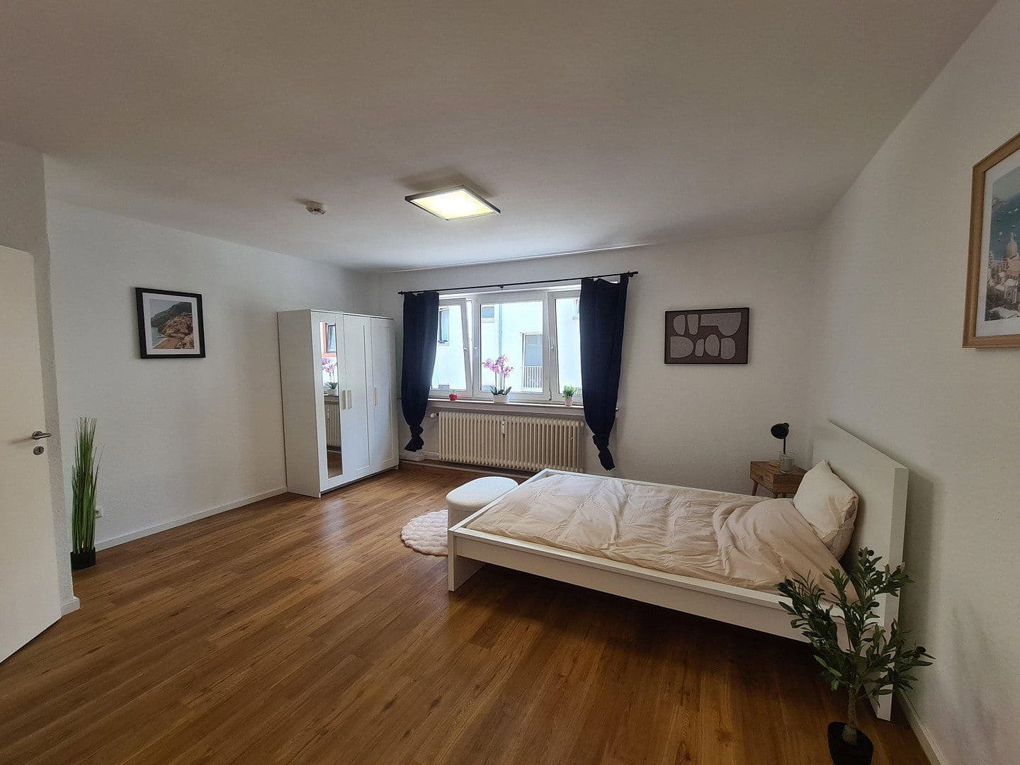 Prenájom bytu 1-izbový 27 m², Köln, Severné Porýnie - Westfálsko Prenájom bytu 1-izbový 27 m², Köln, Severné Porýnie - Westfálsko