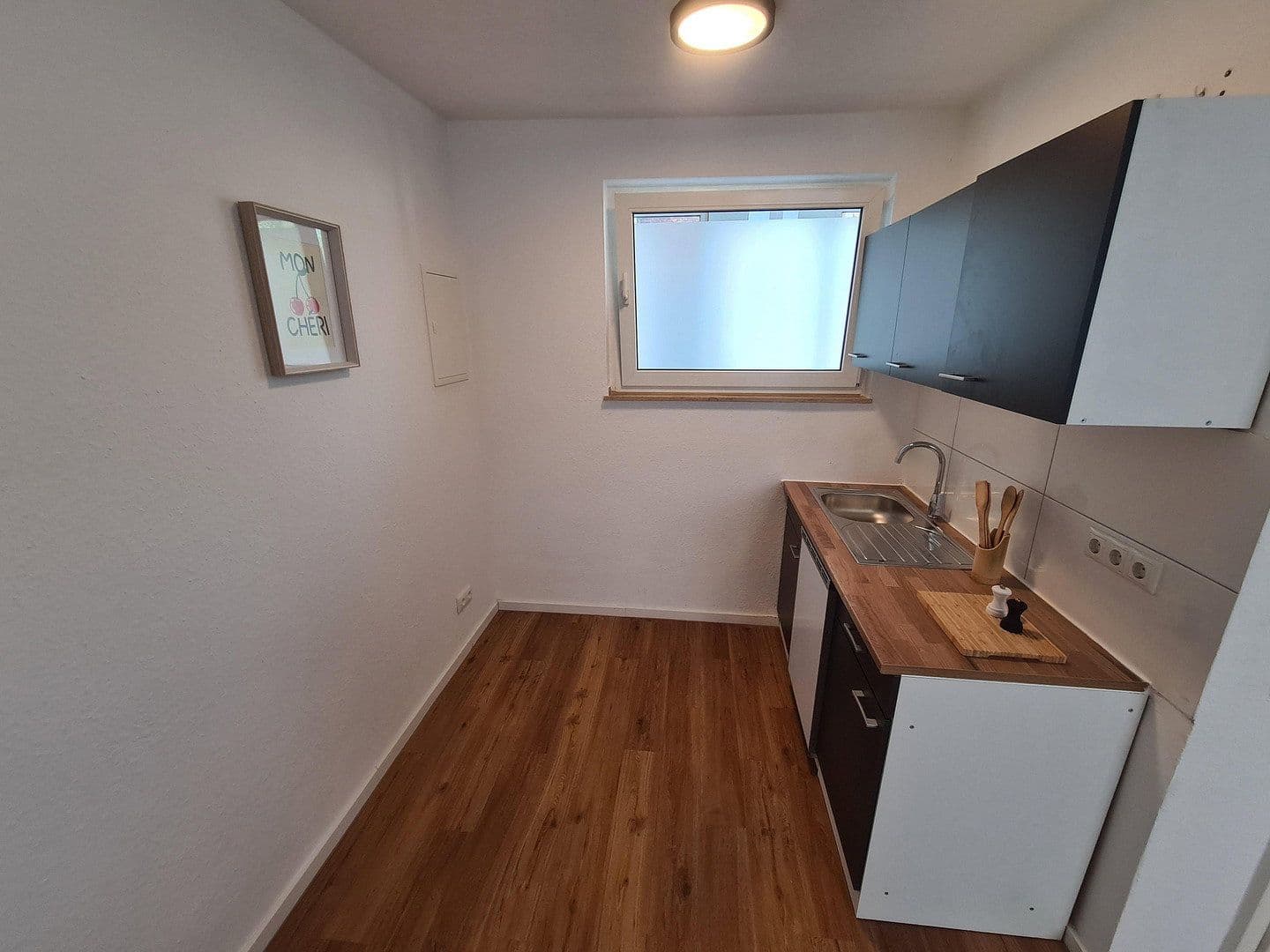 Prenájom bytu 1-izbový 27 m², Köln, Severné Porýnie - Westfálsko Prenájom bytu 1-izbový 27 m², Köln, Severné Porýnie - Westfálsko
