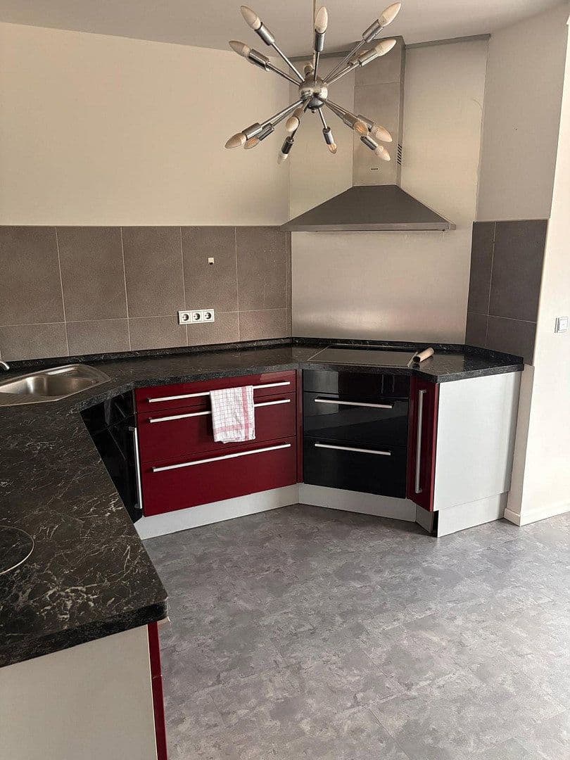 Predaj domu 220 m², pozemok 432 m², Rühen, Dolné Sasko Predaj domu 220 m², pozemok 432 m², Rühen, Dolné Sasko