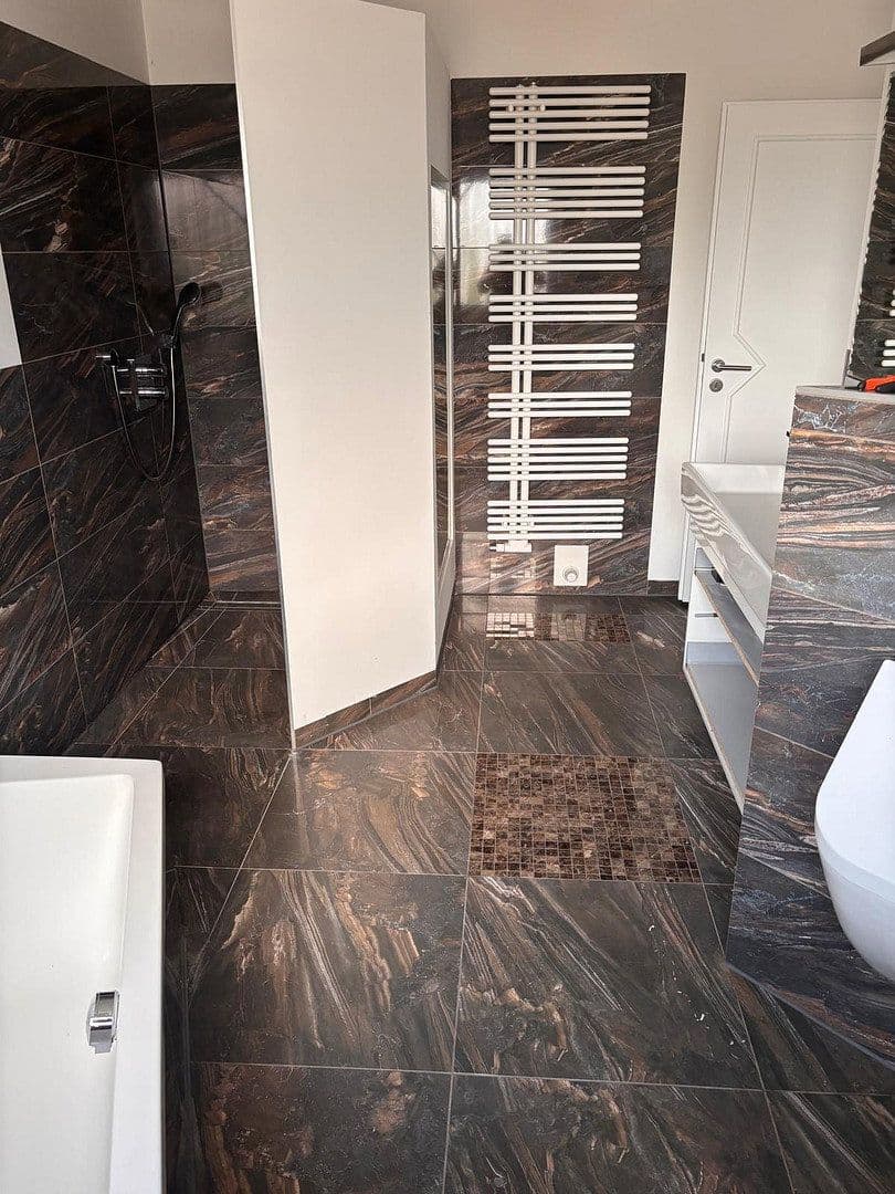 Predaj domu 220 m², pozemok 432 m², Rühen, Dolné Sasko Predaj domu 220 m², pozemok 432 m², Rühen, Dolné Sasko