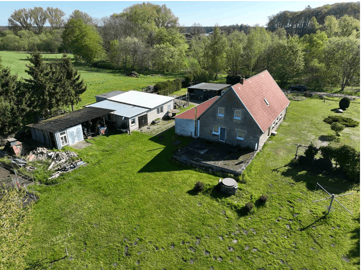 Predaj domu 153 m², pozemok 6.840 m², Rubkow, Meklenbursko-Predpomoransko Predaj domu 153 m², pozemok 6.840 m², Rubkow, Meklenbursko-Predpomoransko