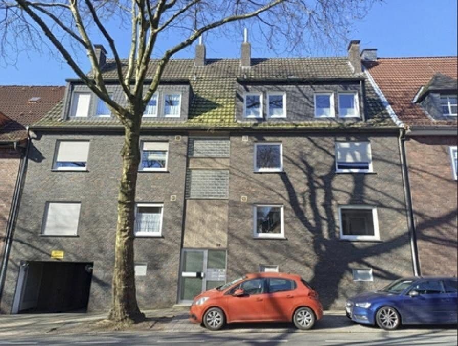 Predaj domu 460 m², pozemok 1.595 m², Oberhausen Osterfeld, Severné Porýnie - Westfálsko Predaj domu 460 m², pozemok 1.595 m², Oberhausen Osterfeld, Severné Porýnie - Westfálsko