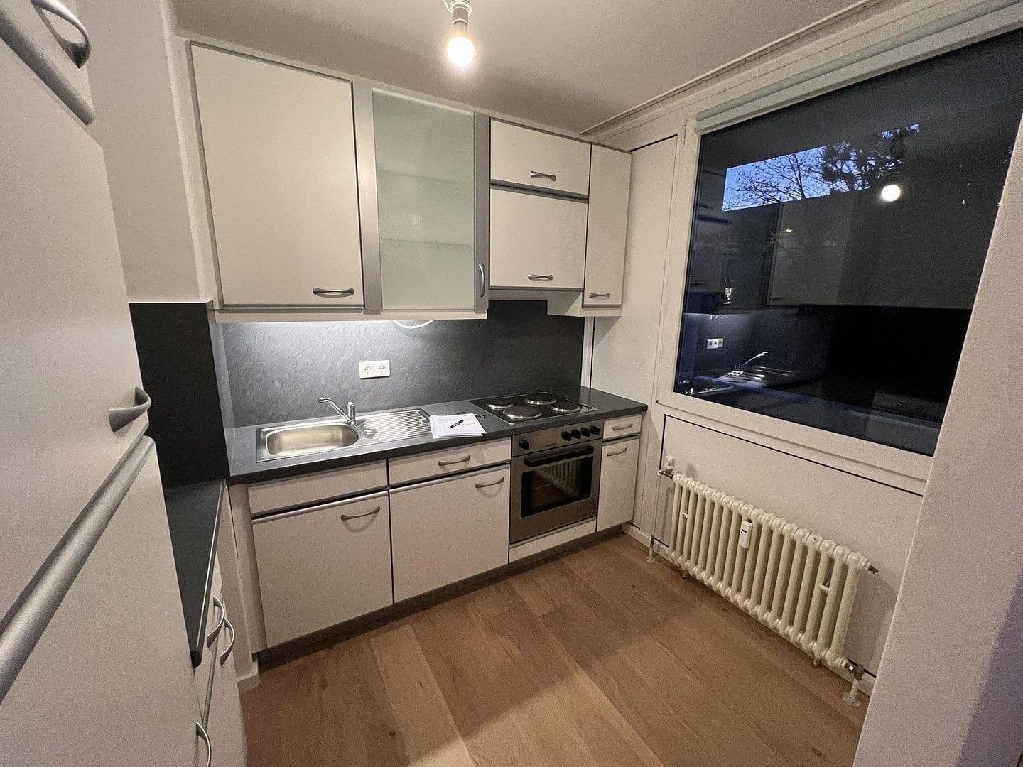 Prenájom bytu 1-izbový 40 m², Münchnerstr. 54, Kr. München - Unterhaching, Bavorsko Prenájom bytu 1-izbový 40 m², Münchnerstr. 54, Kr. München - Unterhaching, Bavorsko