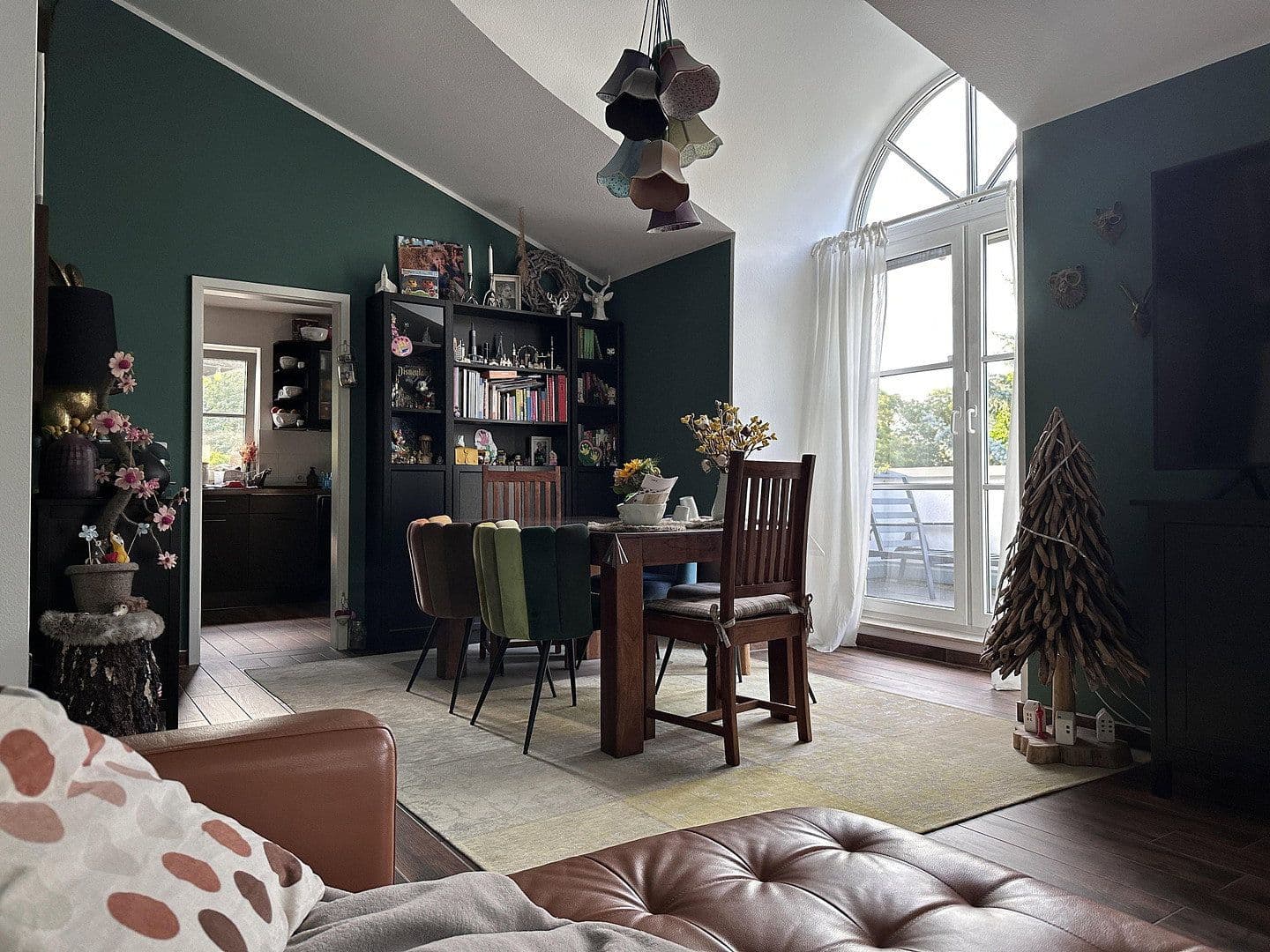 Predaj bytu 3-izbový 112 m², Magdeburg, Sasko-Anhaltsko Predaj bytu 3-izbový 112 m², Magdeburg, Sasko-Anhaltsko