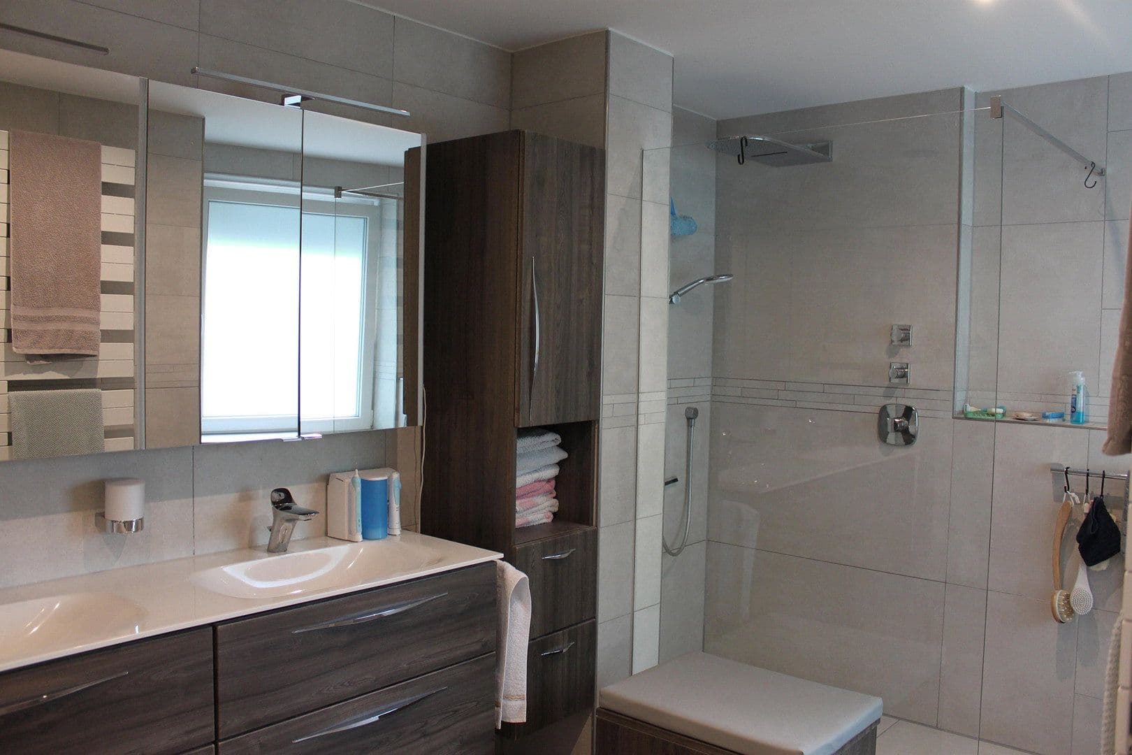 Predaj bytu 4-izbový 125 m², Celle, Dolné Sasko Predaj bytu 4-izbový 125 m², Celle, Dolné Sasko