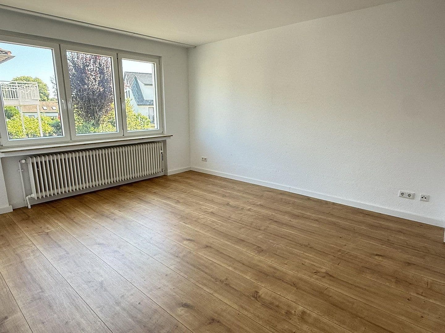 Prenájom bytu 2-izbový 67 m², Steinenfeld 39, Wuppertal, Severné Porýnie - Westfálsko Prenájom bytu 2-izbový 67 m², Steinenfeld 39, Wuppertal, Severné Porýnie - Westfálsko