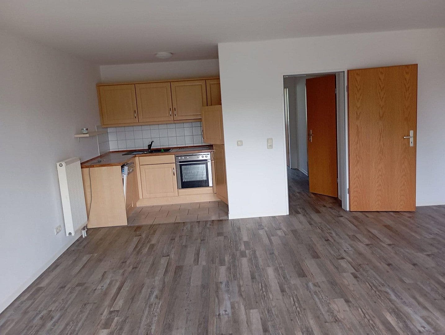Prenájom bytu 2-izbový 58 m², Graf-Wiprecht-Strasse 15, Groitzsch, Sasko Prenájom bytu 2-izbový 58 m², Graf-Wiprecht-Strasse 15, Groitzsch, Sasko