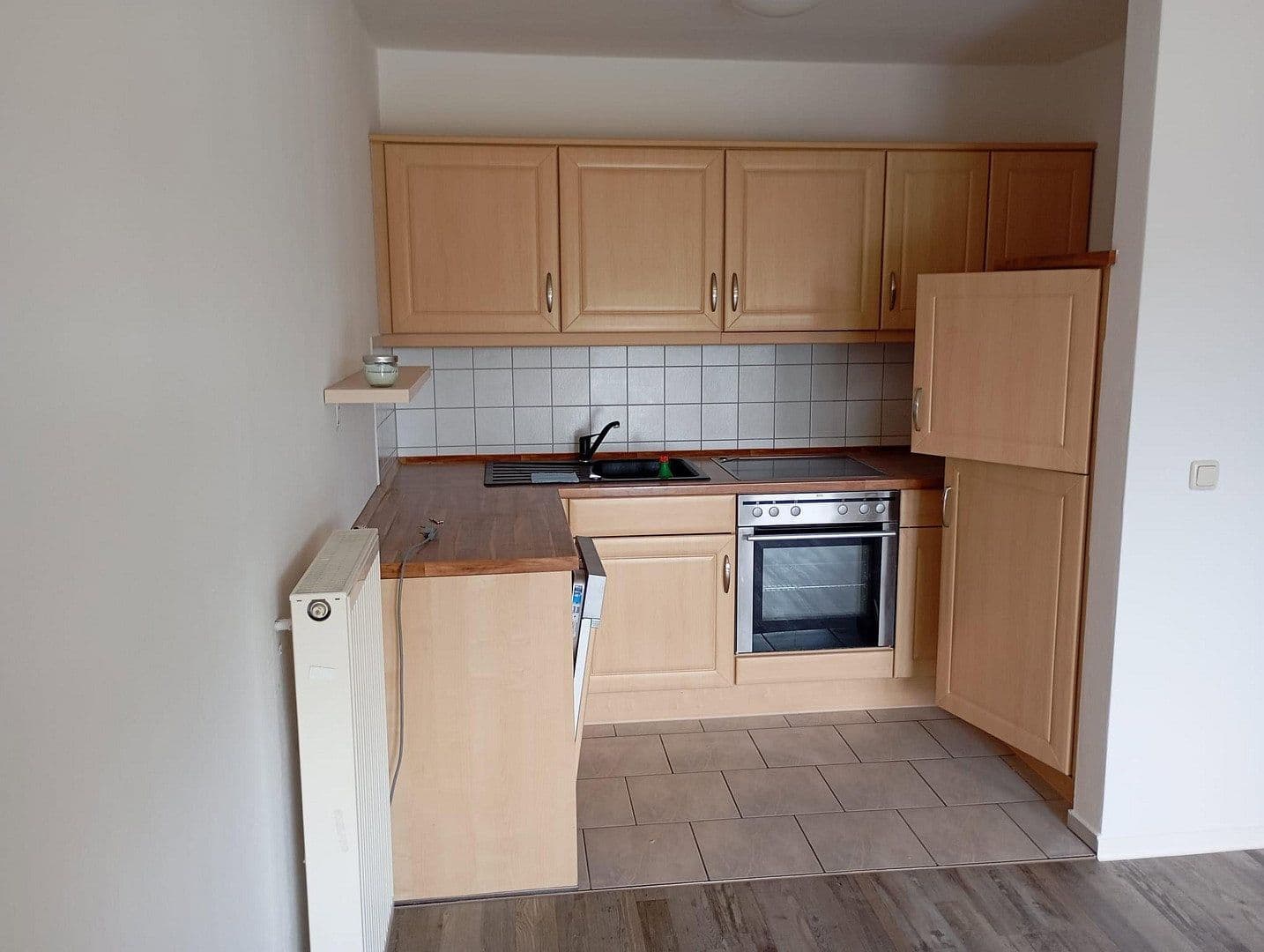 Prenájom bytu 2-izbový 58 m², Graf-Wiprecht-Strasse 15, Groitzsch, Sasko Prenájom bytu 2-izbový 58 m², Graf-Wiprecht-Strasse 15, Groitzsch, Sasko