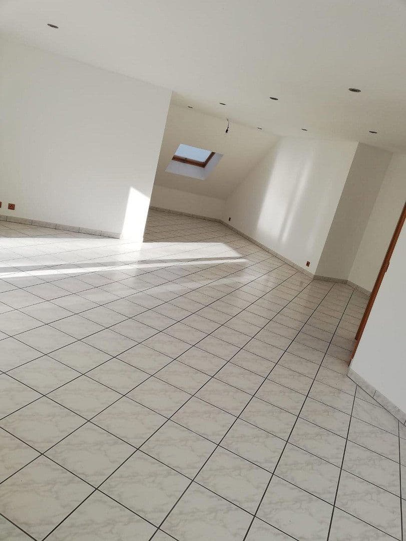 Predaj bytu 5-izbový 109 m², Sachsenhäuserstr. 5, Lautertal (Odenwald), Hesensko Predaj bytu 5-izbový 109 m², Sachsenhäuserstr. 5, Lautertal (Odenwald), Hesensko