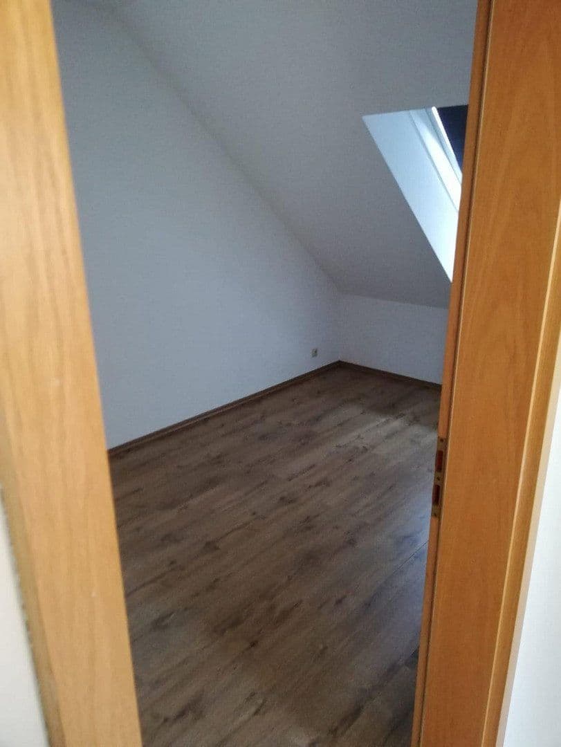 Predaj bytu 5-izbový 109 m², Sachsenhäuserstr. 5, Lautertal (Odenwald), Hesensko Predaj bytu 5-izbový 109 m², Sachsenhäuserstr. 5, Lautertal (Odenwald), Hesensko