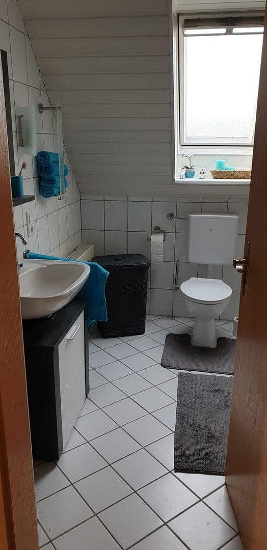 Predaj domu 140 m², pozemok 571 m², Hoffmannstraße 39, Ostrhauderfehn, Dolné Sasko Predaj domu 140 m², pozemok 571 m², Hoffmannstraße 39, Ostrhauderfehn, Dolné Sasko