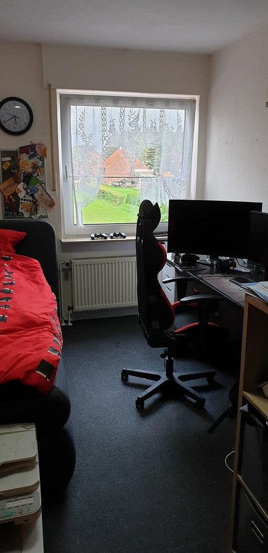 Predaj domu 140 m², pozemok 571 m², Hoffmannstraße 39, Ostrhauderfehn, Dolné Sasko Predaj domu 140 m², pozemok 571 m², Hoffmannstraße 39, Ostrhauderfehn, Dolné Sasko