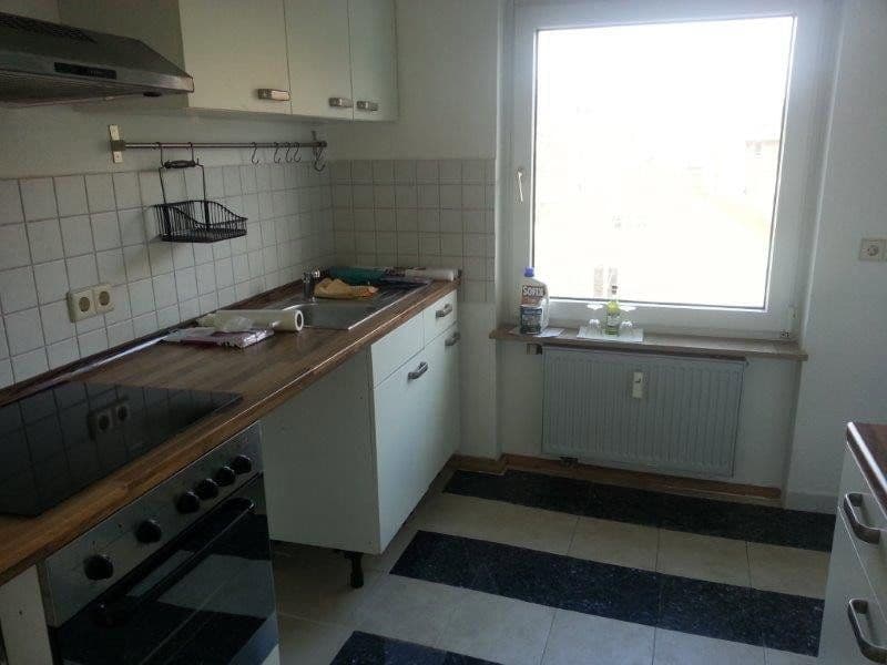 Prenájom bytu 2-izbový 62 m², Tulpenstr, Stuttgart, Bádensko-Wurttembersko Prenájom bytu 2-izbový 62 m², Tulpenstr, Stuttgart, Bádensko-Wurttembersko