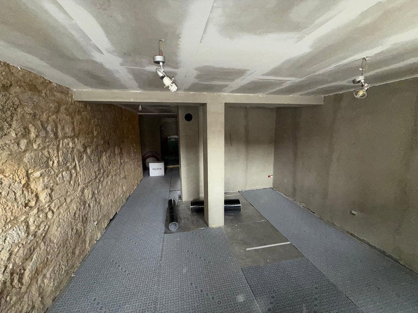 Predaj domu 125 m², pozemok 67 m², Kirchplatz 6 a, Dornburg-Camburg, Durínsko Predaj domu 125 m², pozemok 67 m², Kirchplatz 6 a, Dornburg-Camburg, Durínsko