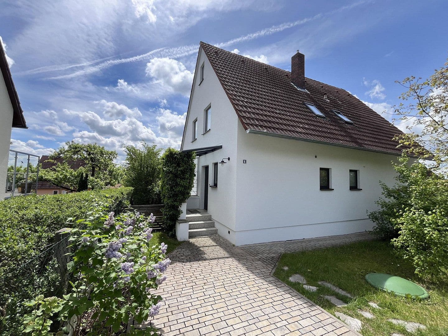 Predaj domu 125 m², pozemok 536 m², Roth, Bavorsko Predaj domu 125 m², pozemok 536 m², Roth, Bavorsko
