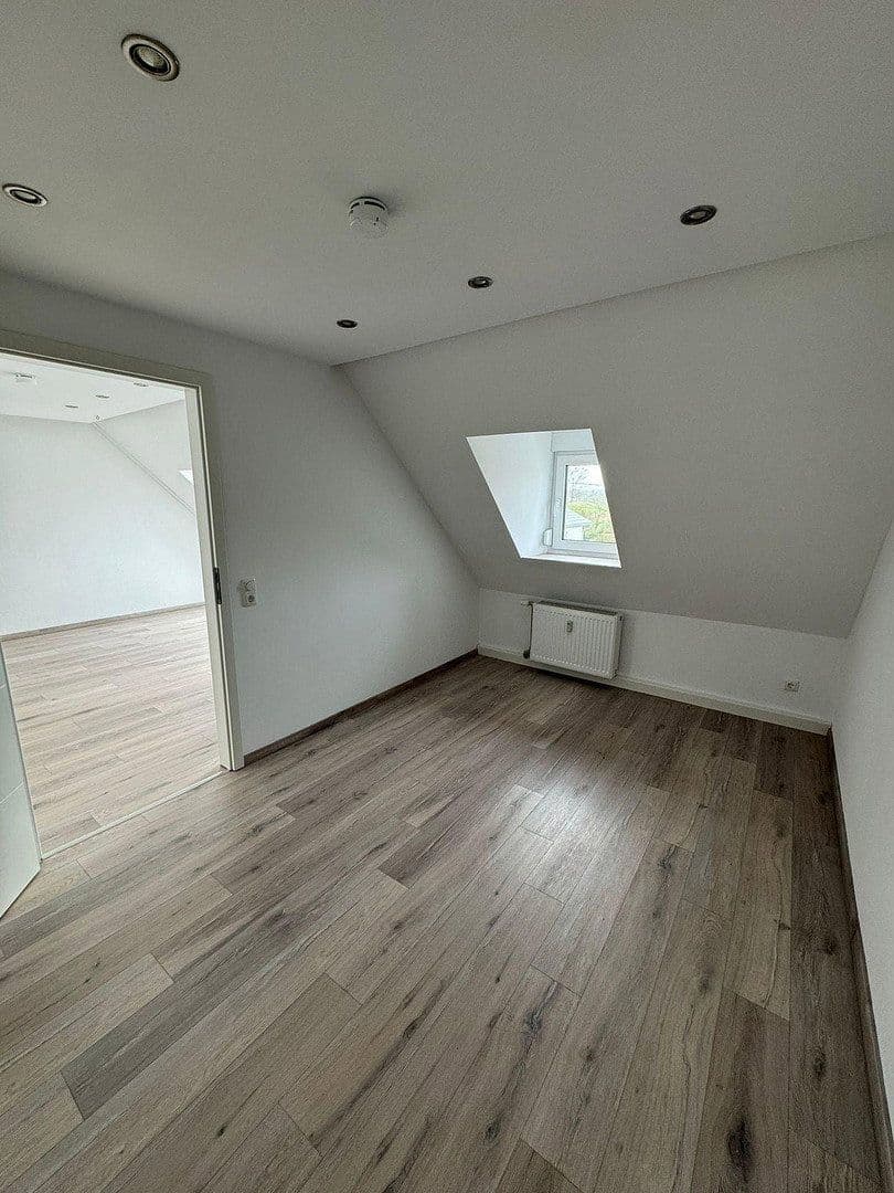 Prenájom bytu 3-izbový 56 m², Gartenstrasse 13A, Erbes-Büdesheim, Porýnie-Falcko Prenájom bytu 3-izbový 56 m², Gartenstrasse 13A, Erbes-Büdesheim, Porýnie-Falcko