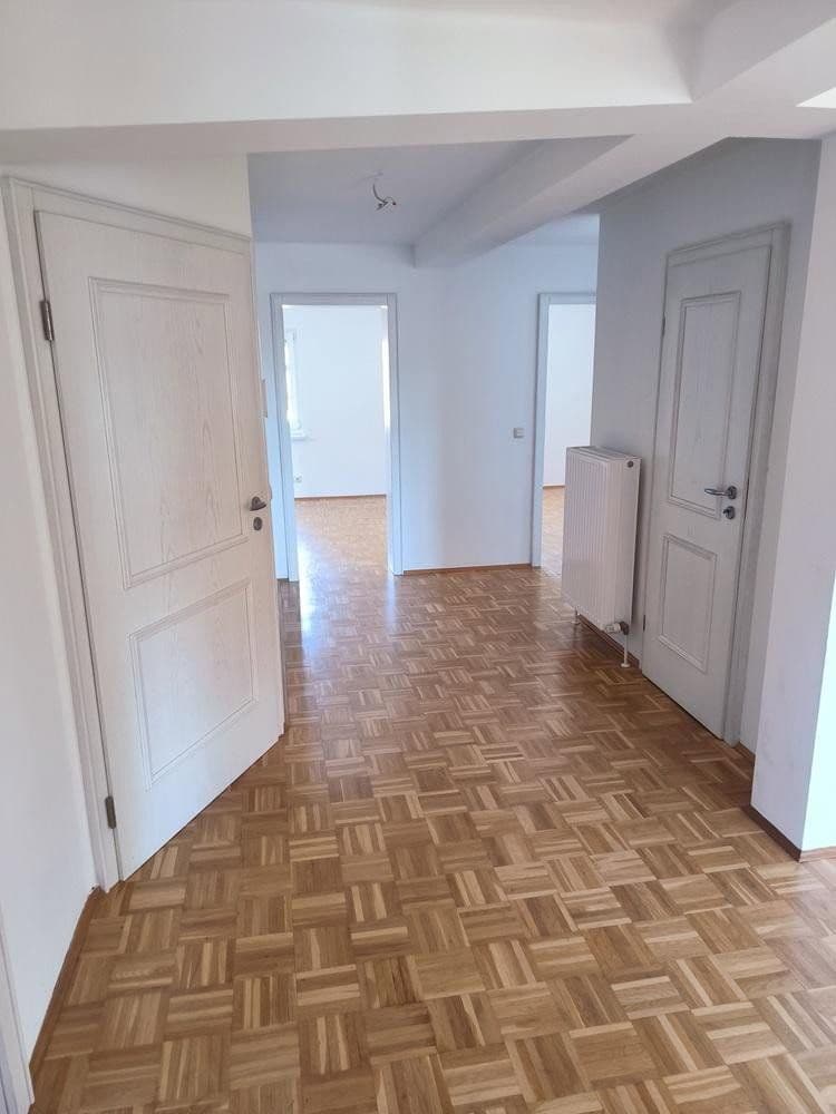 Predaj bytu 3-izbový 84 m², Am alten Schloß 18, Weidenberg, Bavorsko Predaj bytu 3-izbový 84 m², Am alten Schloß 18, Weidenberg, Bavorsko