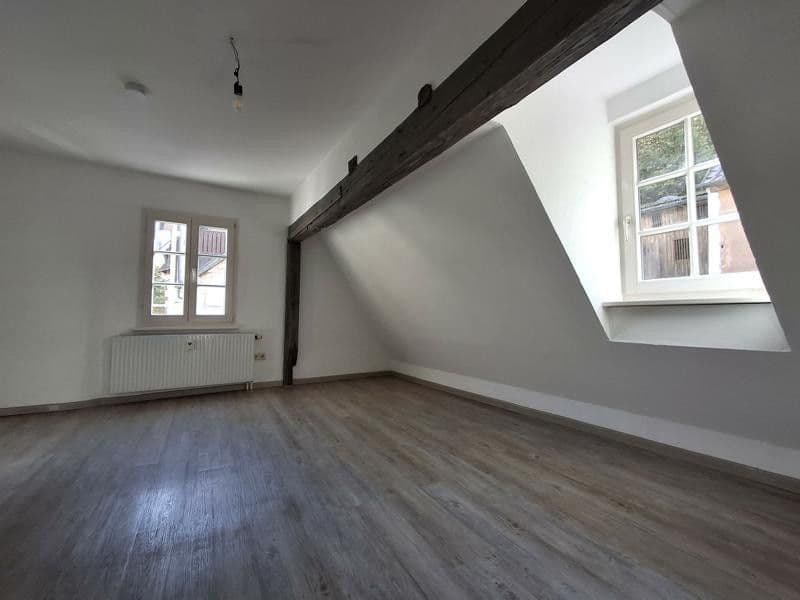 Prenájom bytu 4-izbový 84 m², Horb am Neckar, Bádensko-Wurttembersko Prenájom bytu 4-izbový 84 m², Horb am Neckar, Bádensko-Wurttembersko