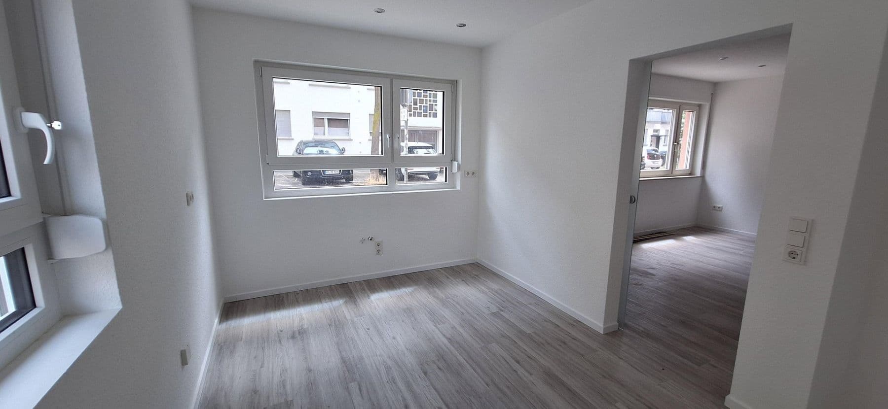 Prenájom bytu 2-izbový 61 m², Mannheim, Bádensko-Wurttembersko Prenájom bytu 2-izbový 61 m², Mannheim, Bádensko-Wurttembersko