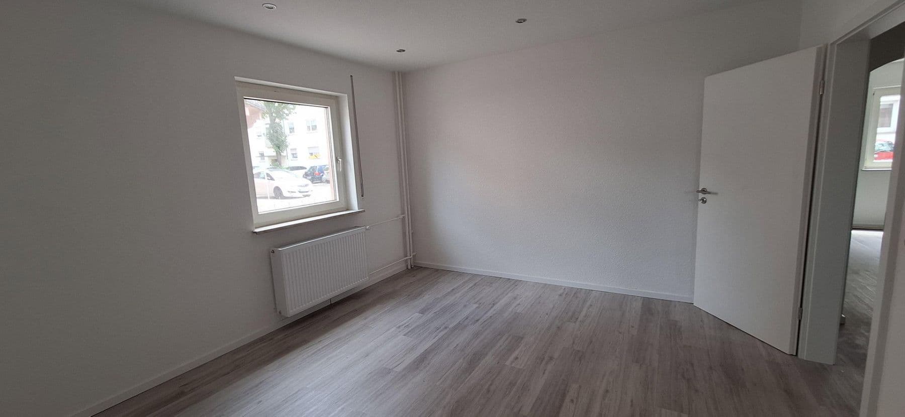 Prenájom bytu 2-izbový 61 m², Mannheim, Bádensko-Wurttembersko Prenájom bytu 2-izbový 61 m², Mannheim, Bádensko-Wurttembersko