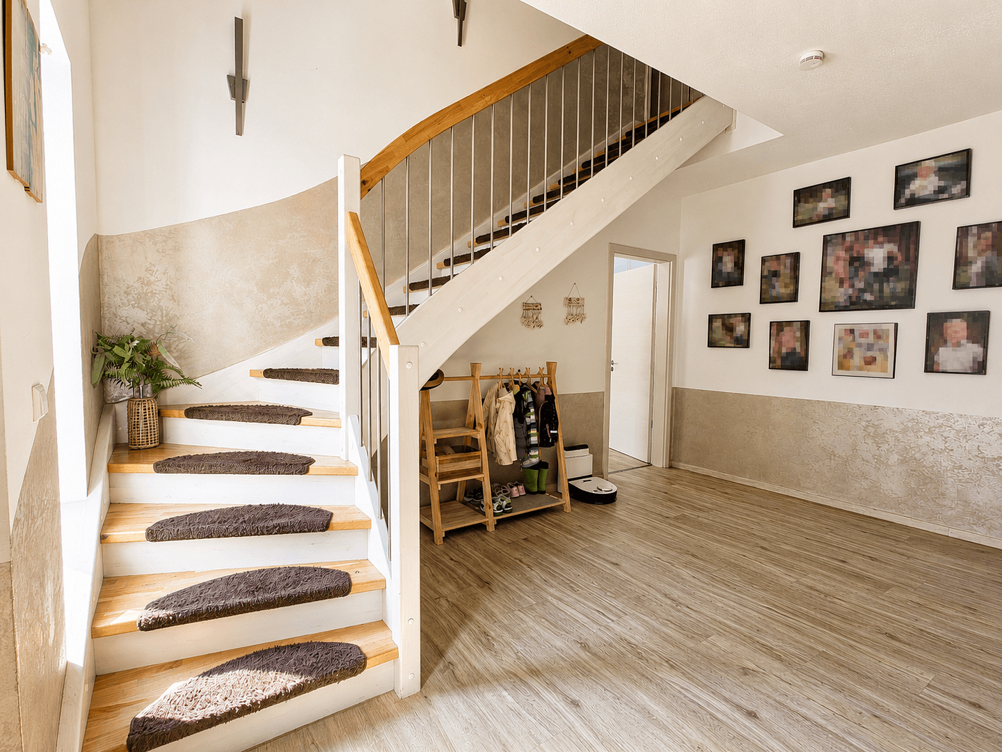 Predaj domu 217 m², pozemok 738 m², Reisbach, Bavorsko Predaj domu 217 m², pozemok 738 m², Reisbach, Bavorsko