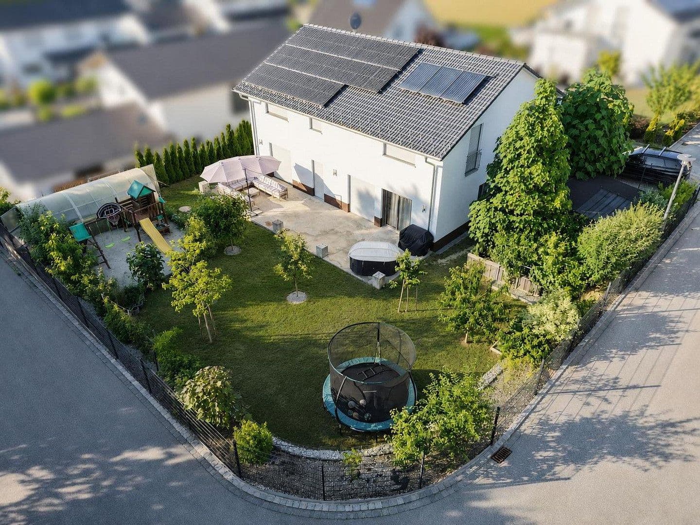 Predaj domu 217 m², pozemok 738 m², Reisbach, Bavorsko Predaj domu 217 m², pozemok 738 m², Reisbach, Bavorsko