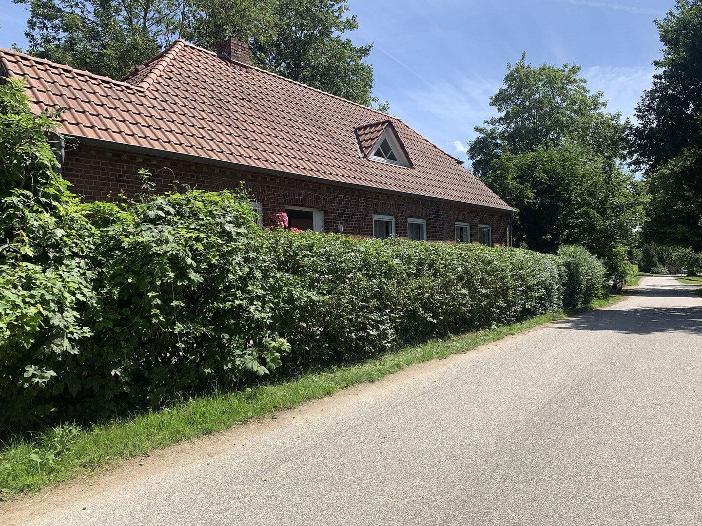 Predaj domu 150 m², pozemok 1.090 m², Klein Schlamin, Šlezvicko-Holštajnsko Predaj domu 150 m², pozemok 1.090 m², Klein Schlamin, Šlezvicko-Holštajnsko