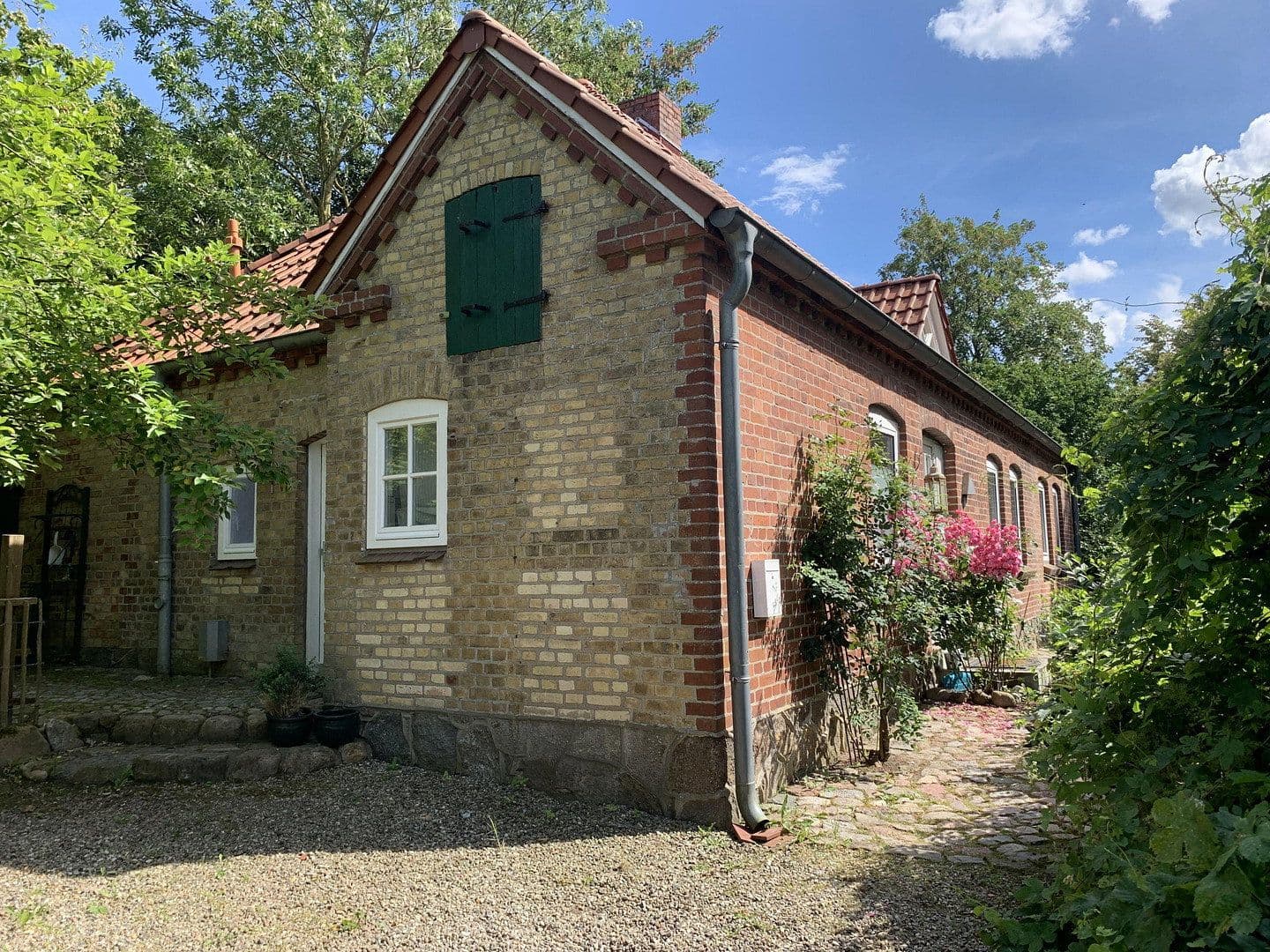 Predaj domu 150 m², pozemok 1.090 m², Klein Schlamin, Šlezvicko-Holštajnsko Predaj domu 150 m², pozemok 1.090 m², Klein Schlamin, Šlezvicko-Holštajnsko