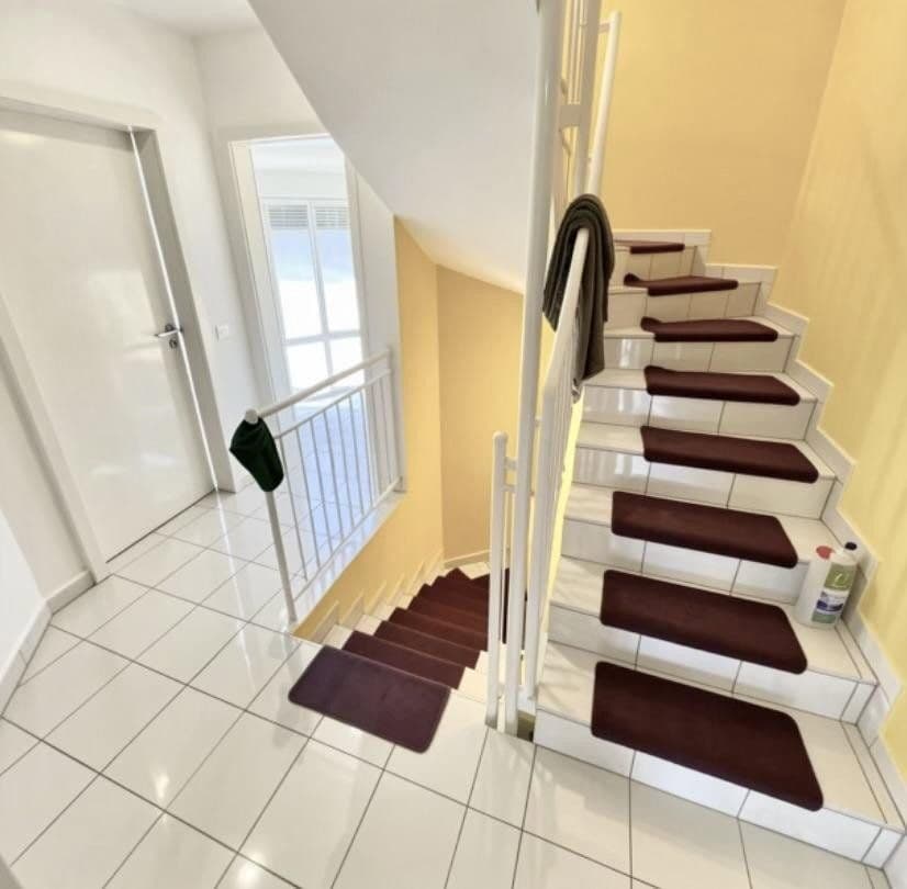 Prenájom domu 160 m², pozemok 60 m², Ingolstadt, Bavorsko Prenájom domu 160 m², pozemok 60 m², Ingolstadt, Bavorsko