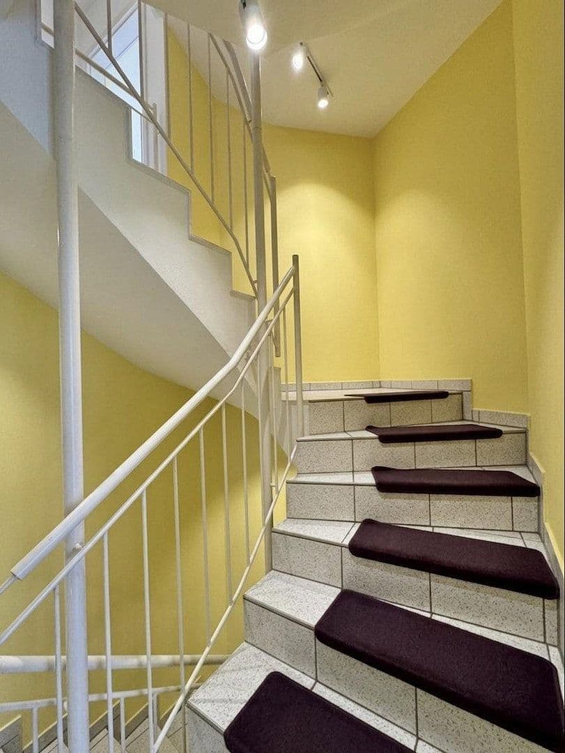 Prenájom domu 160 m², pozemok 60 m², Ingolstadt, Bavorsko Prenájom domu 160 m², pozemok 60 m², Ingolstadt, Bavorsko