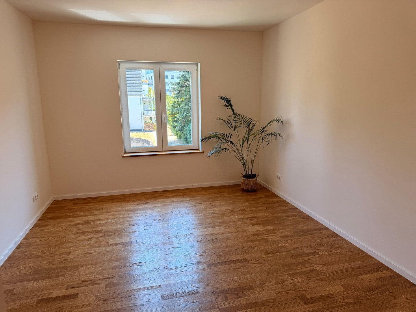 Predaj bytu 3-izbový 93 m², Trier, Porýnie-Falcko Predaj bytu 3-izbový 93 m², Trier, Porýnie-Falcko