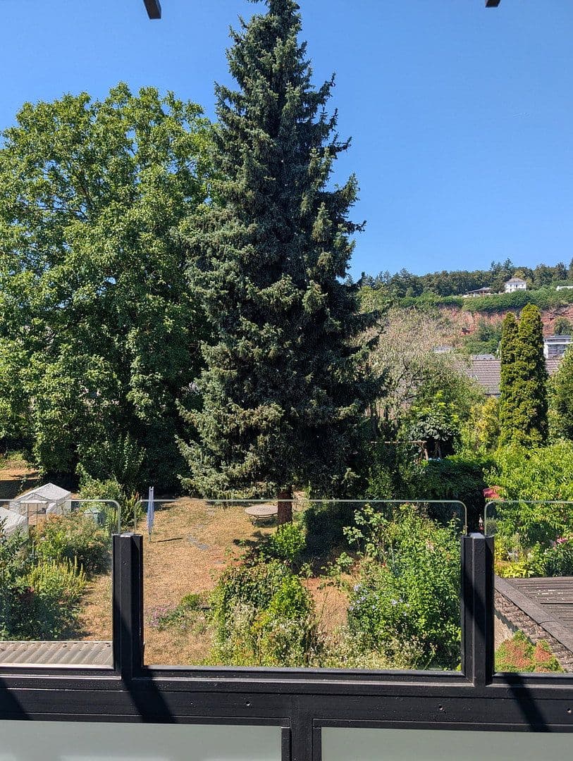 Predaj bytu 3-izbový 93 m², Trier, Porýnie-Falcko Predaj bytu 3-izbový 93 m², Trier, Porýnie-Falcko
