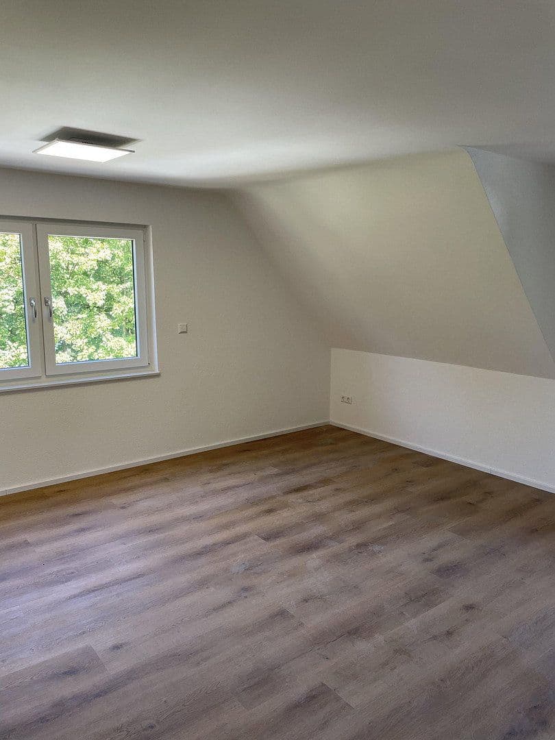 Prenájom bytu 2-izbový 55 m², Ludwigsburg, Bádensko-Wurttembersko Prenájom bytu 2-izbový 55 m², Ludwigsburg, Bádensko-Wurttembersko