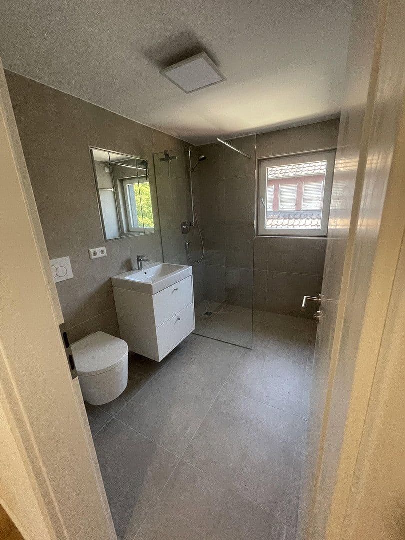 Prenájom bytu 2-izbový 55 m², Ludwigsburg, Bádensko-Wurttembersko Prenájom bytu 2-izbový 55 m², Ludwigsburg, Bádensko-Wurttembersko