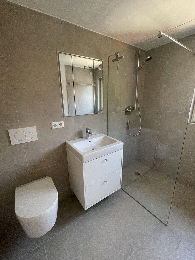 Prenájom bytu 2-izbový 55 m², Ludwigsburg, Bádensko-Wurttembersko Prenájom bytu 2-izbový 55 m², Ludwigsburg, Bádensko-Wurttembersko