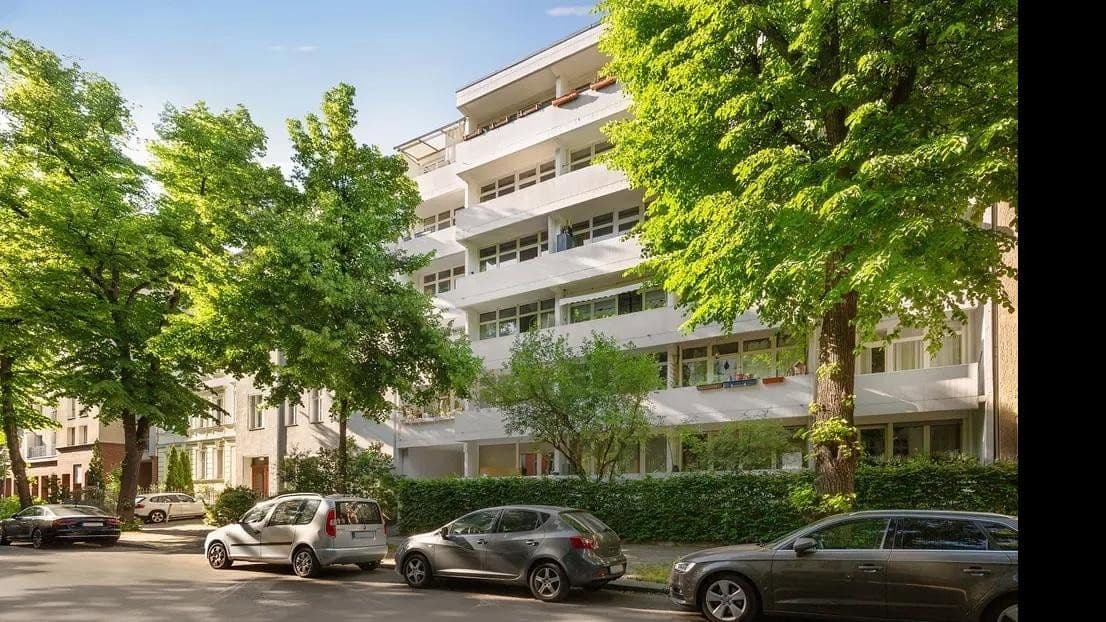 Predaj bytu 1-izbový 32 m², Friedrich-Wilhelm-Str., Berlin, Berlín Predaj bytu 1-izbový 32 m², Friedrich-Wilhelm-Str., Berlin, Berlín