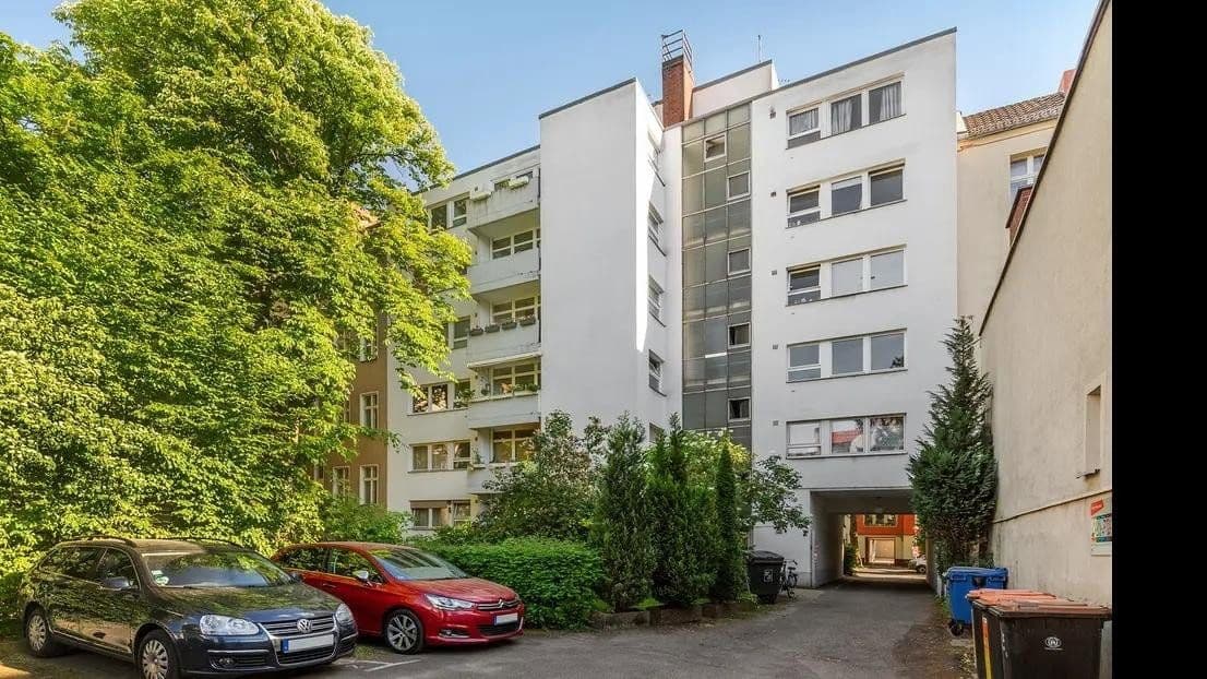 Predaj bytu 1-izbový 32 m², Friedrich-Wilhelm-Str., Berlin, Berlín Predaj bytu 1-izbový 32 m², Friedrich-Wilhelm-Str., Berlin, Berlín