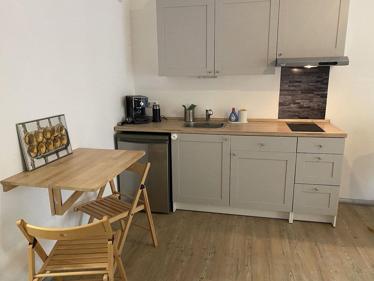 Predaj bytu 1-izbový 32 m², Friedrich-Wilhelm-Str., Berlin, Berlín Predaj bytu 1-izbový 32 m², Friedrich-Wilhelm-Str., Berlin, Berlín