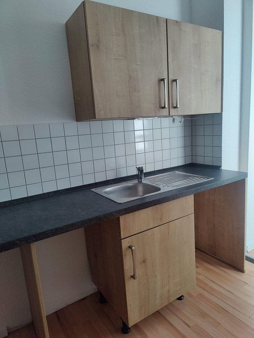 Prenájom bytu 3-izbový 80 m², Schmöckwitzer Straße 109, Eichwalde, Brandenbursko Prenájom bytu 3-izbový 80 m², Schmöckwitzer Straße 109, Eichwalde, Brandenbursko