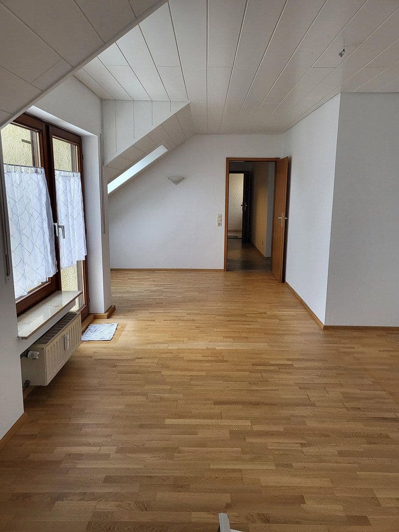 Predaj bytu 2-izbový 72 m², Göppingen, Bádensko-Wurttembersko Predaj bytu 2-izbový 72 m², Göppingen, Bádensko-Wurttembersko