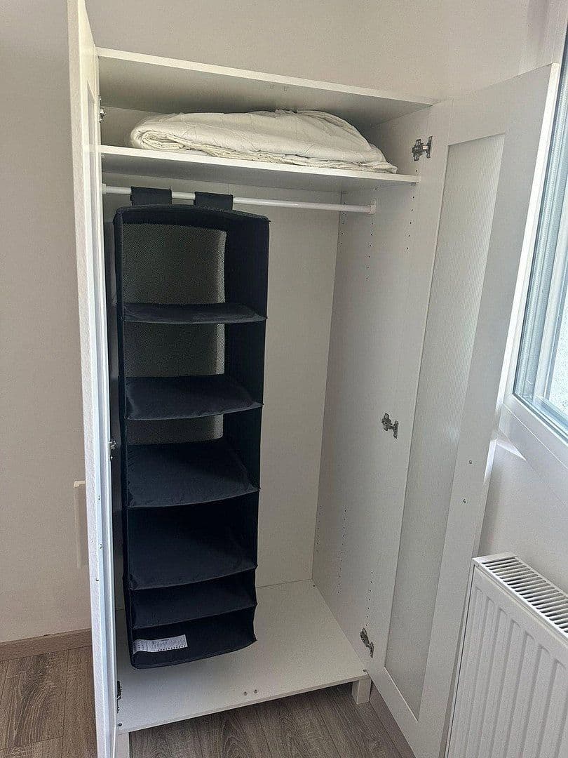 Prenájom bytu 12 m², Frankfurt, Hesensko Prenájom bytu 12 m², Frankfurt, Hesensko