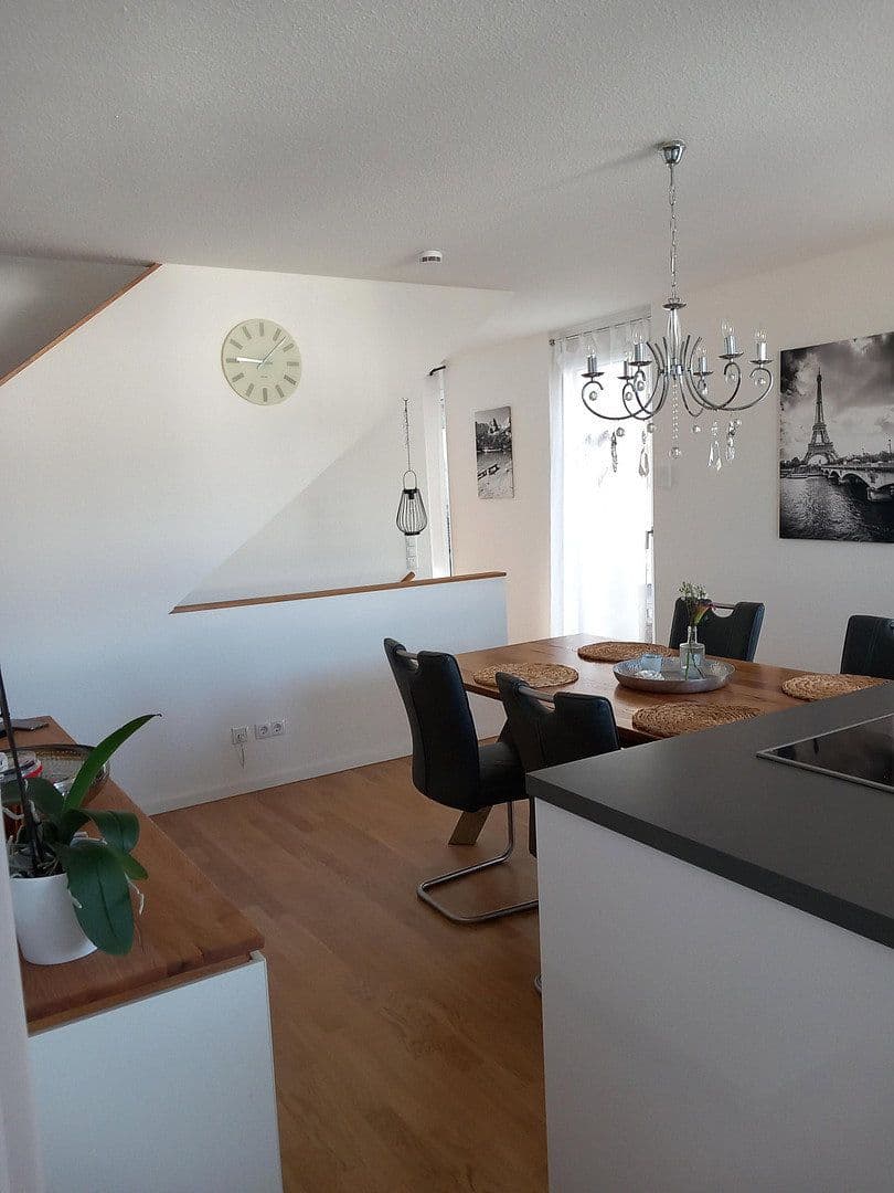 Predaj domu 120 m², pozemok 168 m², Waldkirch, Bádensko-Wurttembersko Predaj domu 120 m², pozemok 168 m², Waldkirch, Bádensko-Wurttembersko