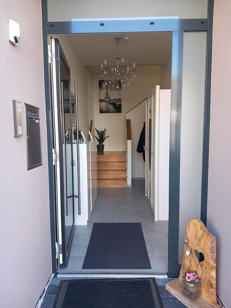 Predaj domu 120 m², pozemok 168 m², Waldkirch, Bádensko-Wurttembersko Predaj domu 120 m², pozemok 168 m², Waldkirch, Bádensko-Wurttembersko