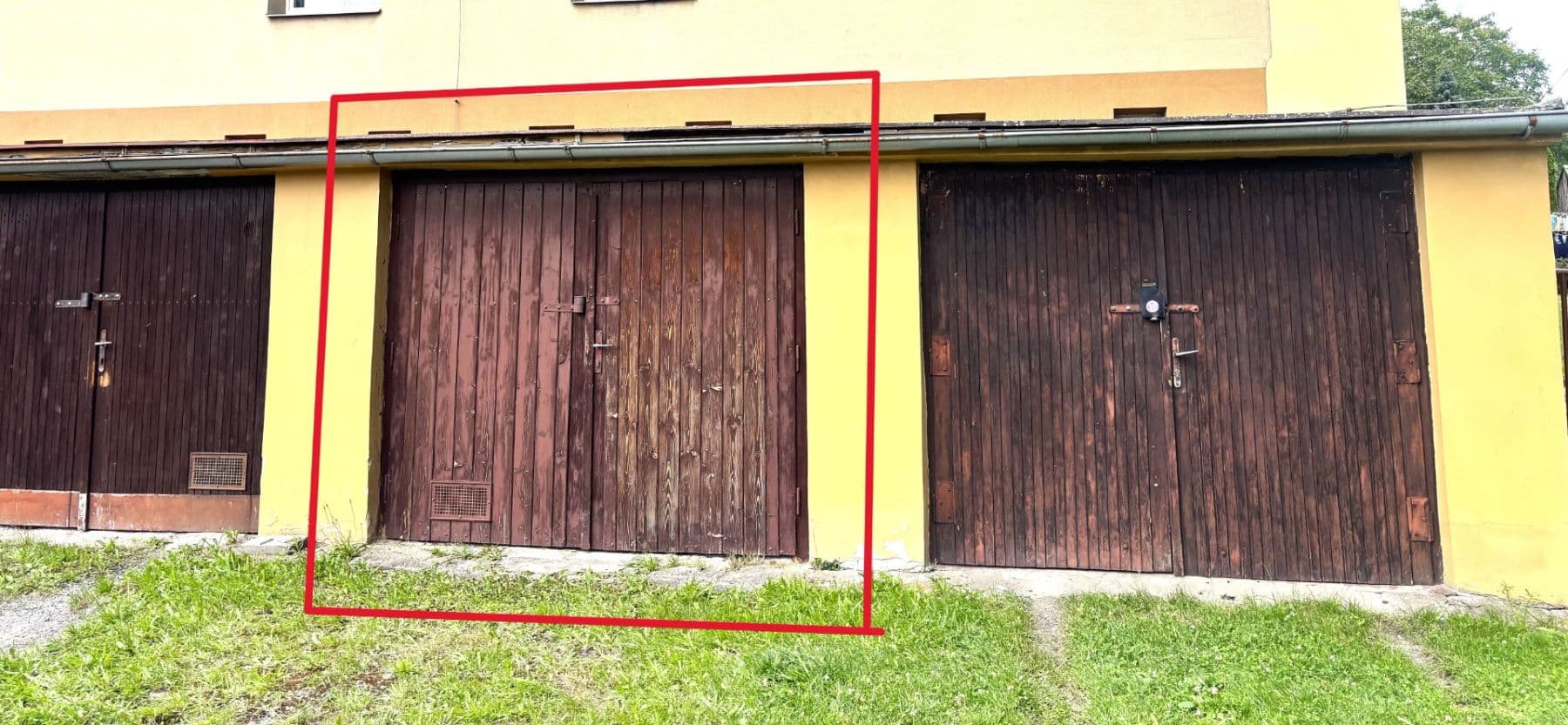 Predaj garáže 18 m², Liberec, Liberecký kraj Predaj garáže 18 m², Liberec, Liberecký kraj