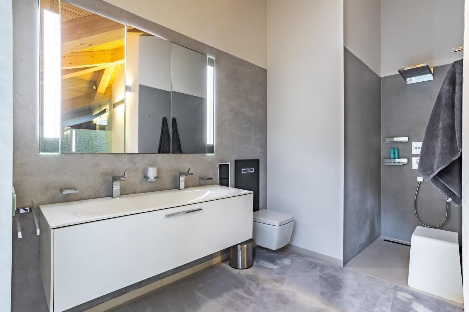 Predaj bytu 5-izbový 230 m², Hálkova, Praha, Praha Predaj bytu 5-izbový 230 m², Hálkova, Praha, Praha