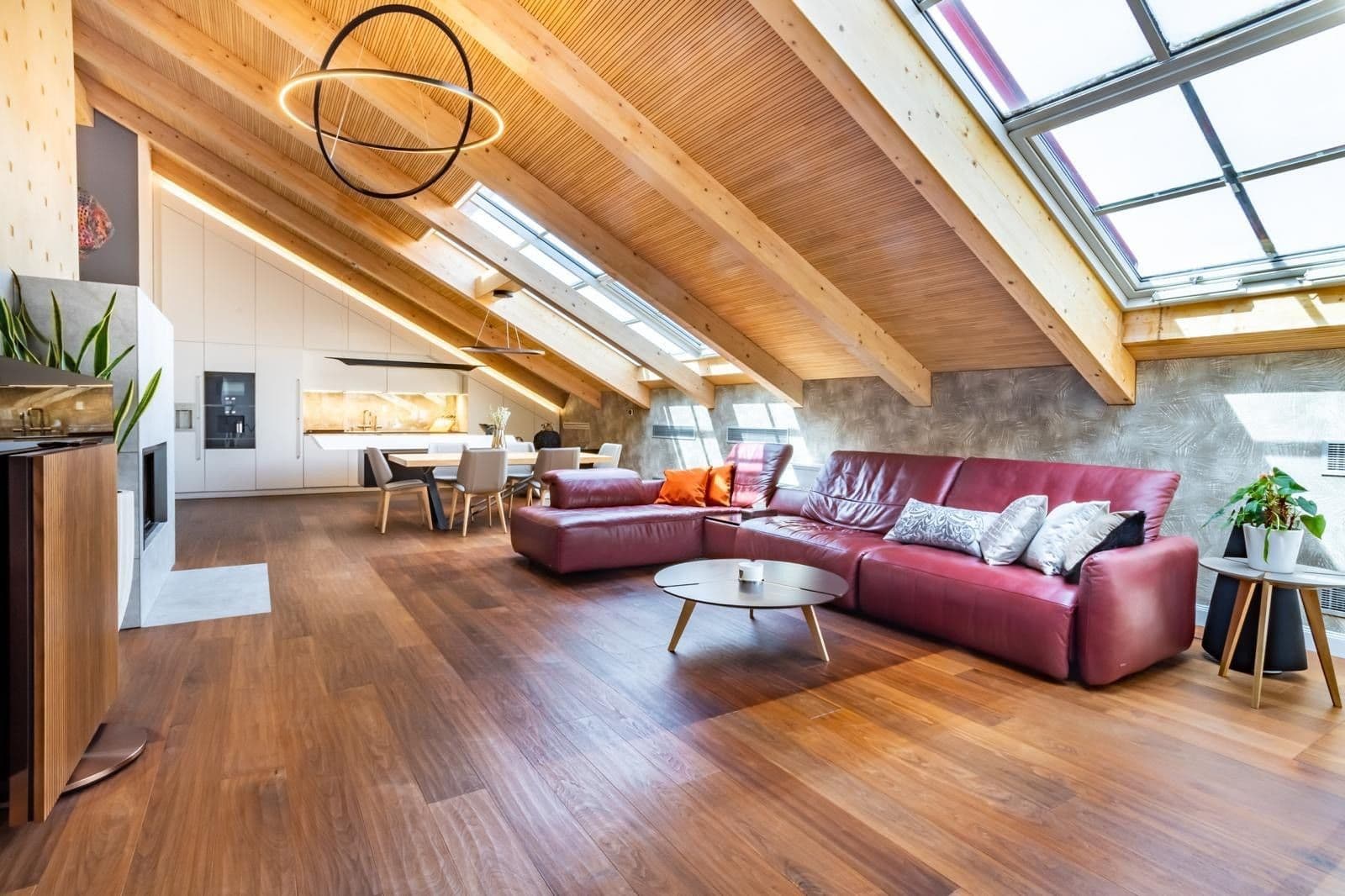 Predaj bytu 5-izbový 230 m², Hálkova, Praha, Praha Predaj bytu 5-izbový 230 m², Hálkova, Praha, Praha